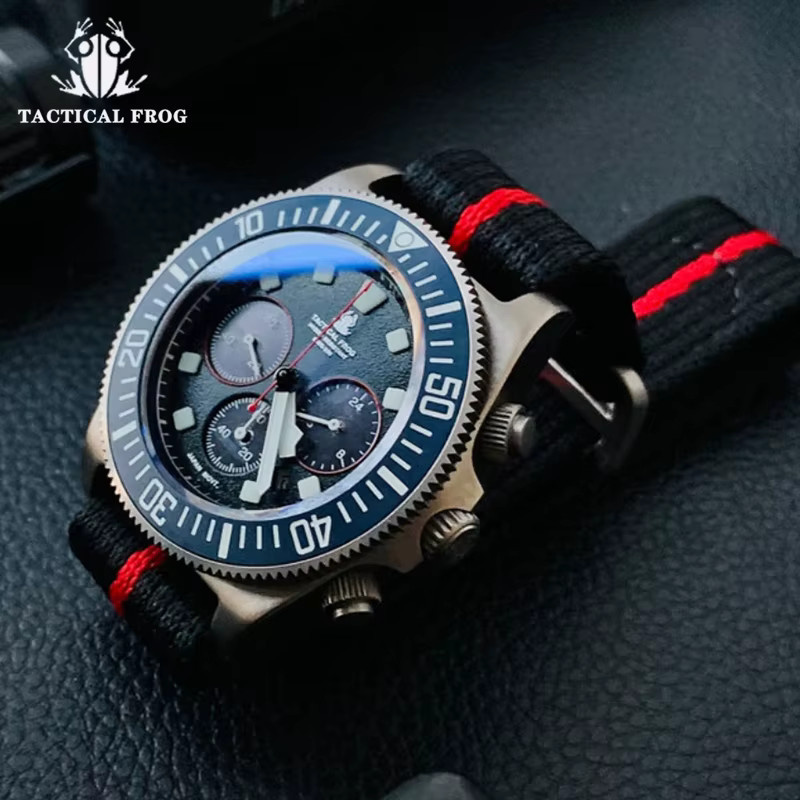 Tactical Frog Tauchsportuhr, Titan, Solar, Saphirglas, 42 mm, Herren - Bild 4