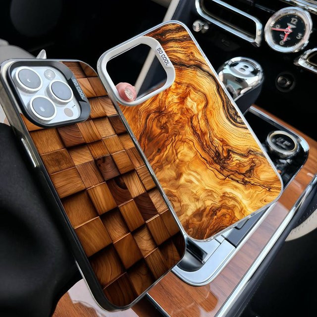 Stoßfeste Handyhülle aus Naturholz für Apple iPhone 11 bis 17 Pro Max Plus mit silberner Abdeckung in Braun und Silber - Bild 1