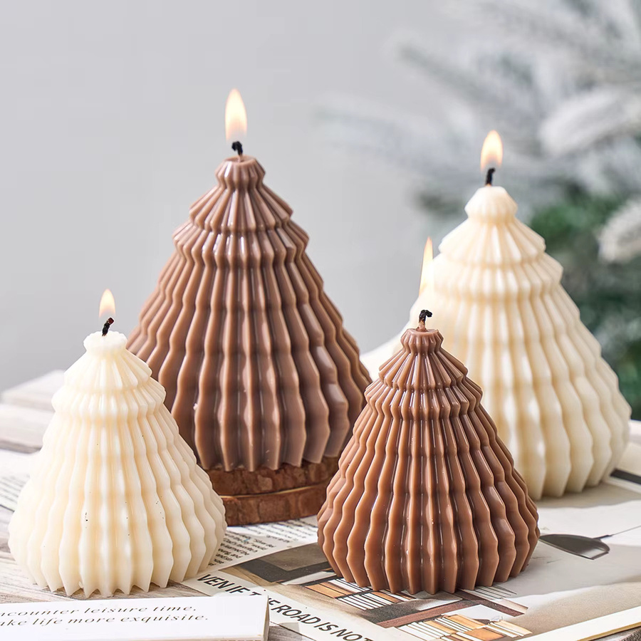 UDOCOOL Silikonform für DIY Origami Weihnachtsbaum Kerzen mit Streifenmuster zur Herstellung von handgemachten Duftkerzen und Weihnachtsornamenten - Bild 1