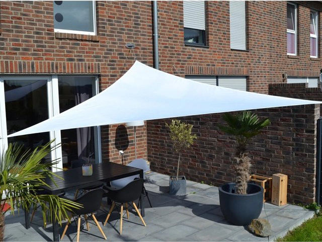Floracord Dreiecksonnensegel aus Polyester in Silbergrau mit Regenschutz, Breite: 360 cm - Bild 1