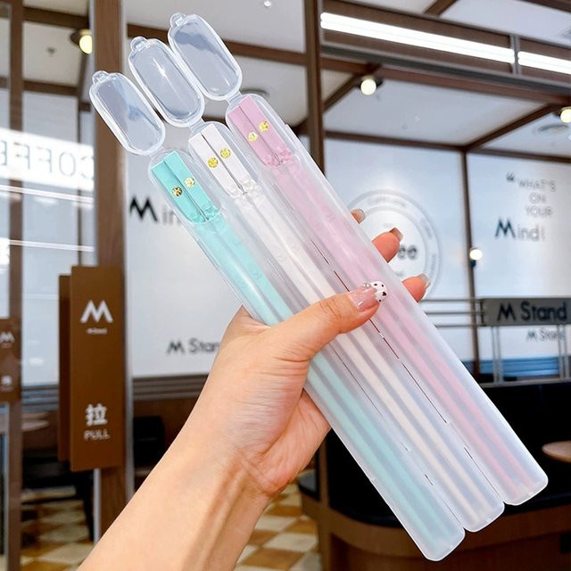 Wiederverwendbares Essstäbchen-Set von uniturcky in Mehrfarben, rutschfeste japanische und koreanische Sushi-Stäbchen aus Metall und Kunststoff mit mattem Finish - Bild 1