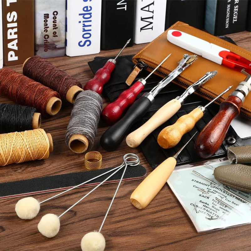 31-teiliges Leder-Nähwerkzeug Set für DIY-Lederhandwerk in Schwarz mit Groover-Ahle und gewachstem Fingerhut - Bild 2