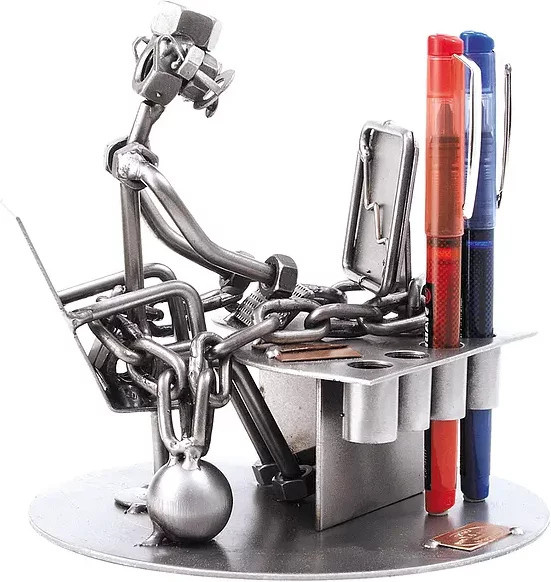 Hinz & Kunst Schraubenmännchen Workaholic Stiftehalter aus Metall in Silber - Bild 1