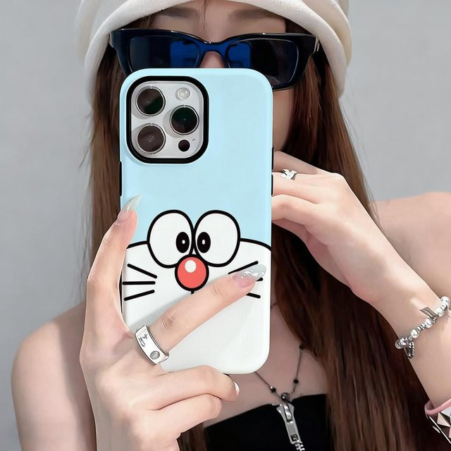 Anime Doraemon Handyhülle mit glänzender HD-Doppelschicht-Flüssigkeitsrückseite und Hartschale für iPhone 17 16 15 14 13 12 Pro Max Plus in Weiß und Blau - Bild 1