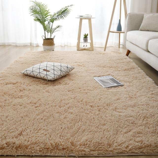 Flauschiger Langflor-Teppich von Yiran Furniture in Grau und Beige für Wohnzimmer, Schlafzimmer oder Kinderzimmer, B x T: 50 x 80 cm - Bild 1