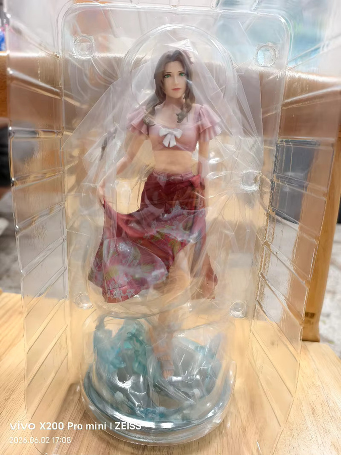 Square Enix Final Fantasy 7 Rebirth, Alice, Bademode, Figuren-Ornament - Bild 3