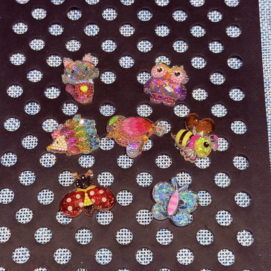 Happye&TiTi 7-teiliges Set Charms, Harz, Eule, Katze, Schmetterling - Bild 4