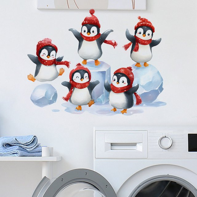BRUP Weihnachtlicher Pinguin Wandaufkleber aus PVC als abnehmbare Wanddekoration für Kinderzimmer und Schlafzimmer in Mehrfarbig - Bild 1