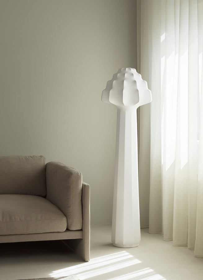 Normann Copenhagen Phantom Stehleuchte Weiß mit LED und Dimmfunktion - Bild 2
