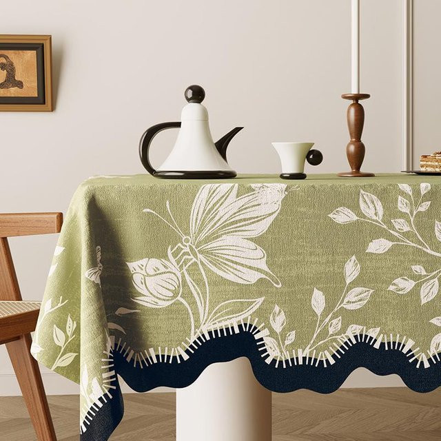 Unregelmäßige Tischdecke aus Baumwoll-Leinen mit Cartoon-Muster und Spitze von JMG Household Supplies, Farbe: Grün, B/T: 140 x 140 cm - Bild 1