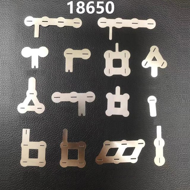 Punktschweißgerät für Nickelblech und 18650-Lithiumbatterien zur Herstellung von Verbindungsblechen für Power-Batterien - Bild 1