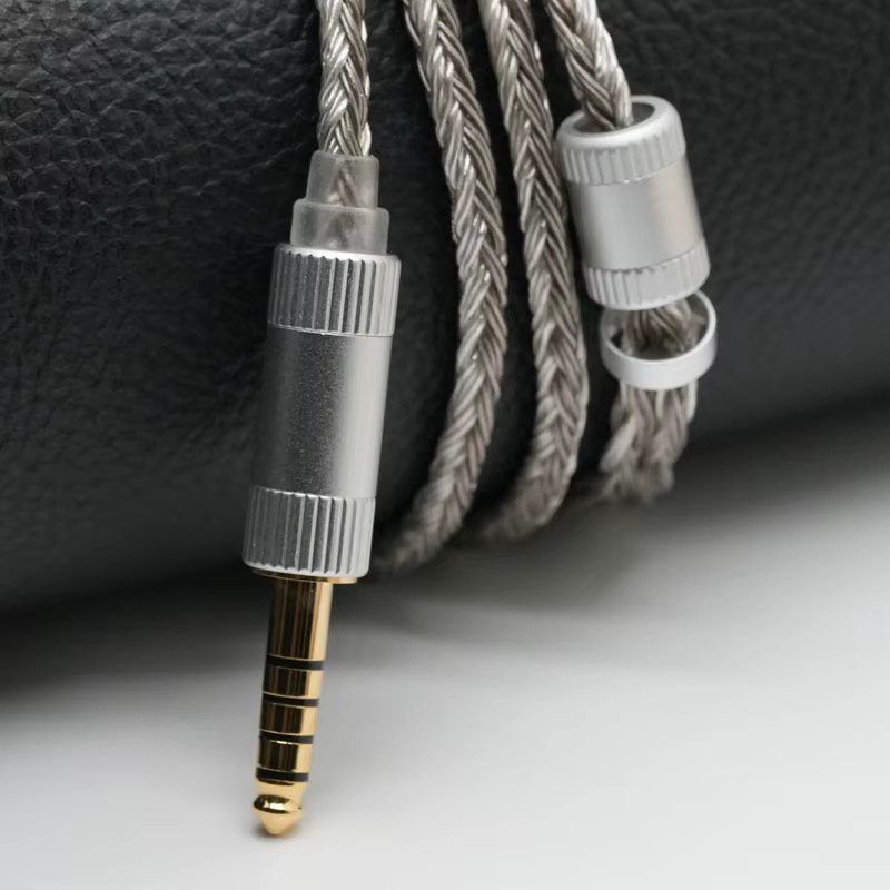 IvipQ 526B 24-adriges IEM-Audiokabel in Silber mit QDC, MMCX oder 2PIN und 3,5 mm oder 4,4 mm Anschluss - Bild 5