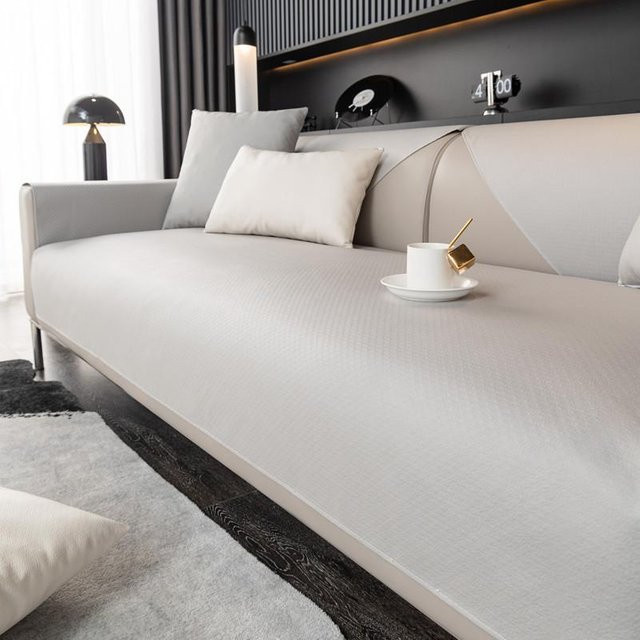 Wasserdichter Sofa-Schutzbezug von Super Six in Beige, rutschfester Stoffbezug für Sofa und Wohnzimmer, Breite: 50 cm, Tiefe: 70 cm - Bild 1