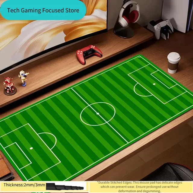 Potdemiel Fußball-Tischunterlage als personalisierte Spielmatte in Grün - Bild 1