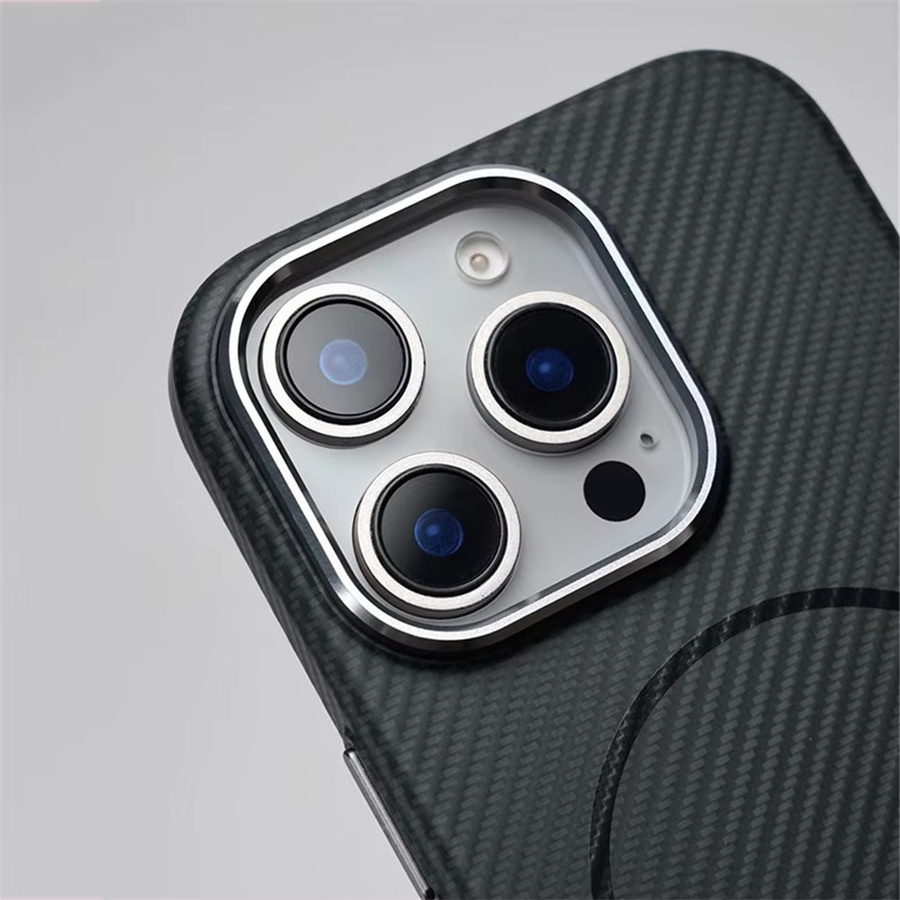 YUEDESHENG Magnetische Slim Hard Case mit Carbon Faser Muster für iPhone 17 Pro Max, 16, 15, 14, MagSafe kompatibel, Schwarz/Grau - Bild 3