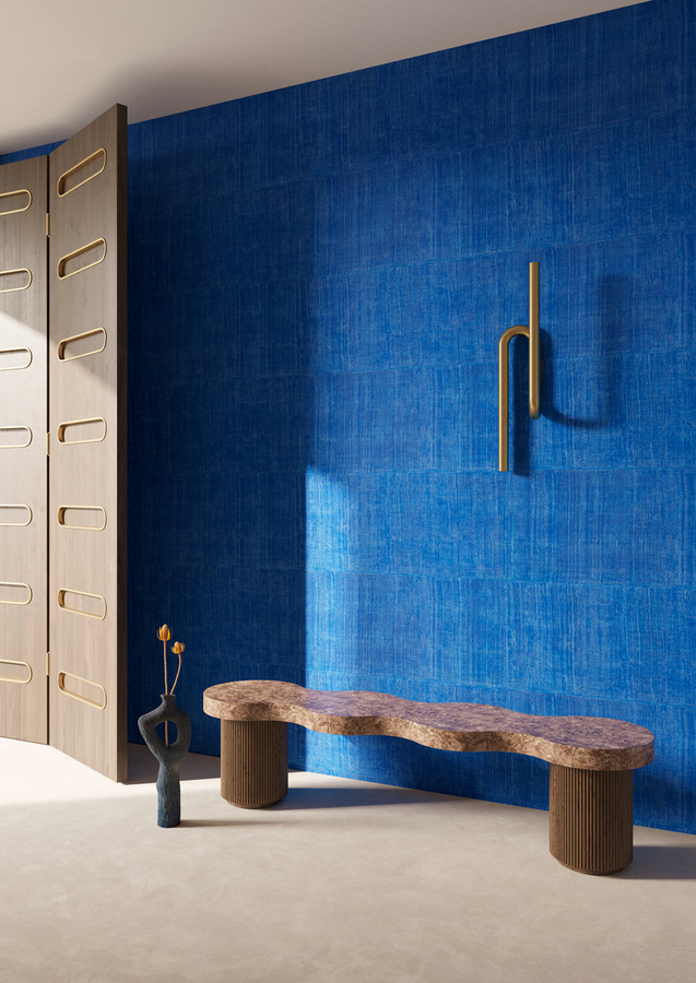Arte International Tapete Katan Silk in Cobalt Blue mit abstraktem Design - Bild 1