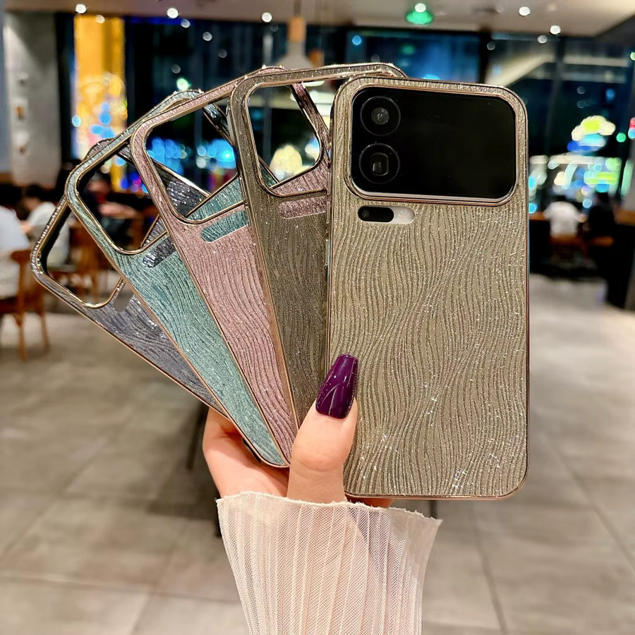 Stoßfeste Silikon Schutzhülle mit Wasser-Welligkeits-Design für Xiaomi 17 Pro Max, 17 Pro, 17 und 15T Pro - Bild 1