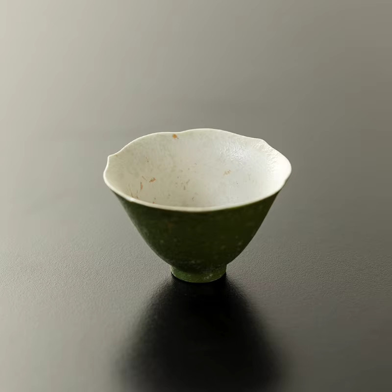 Retro Keramik-Teetasse mit Blumenmuster in Grün-Orange, hutförmige Teetasse für Kung-Fu-Tee oder als Räucherschale - Bild 3