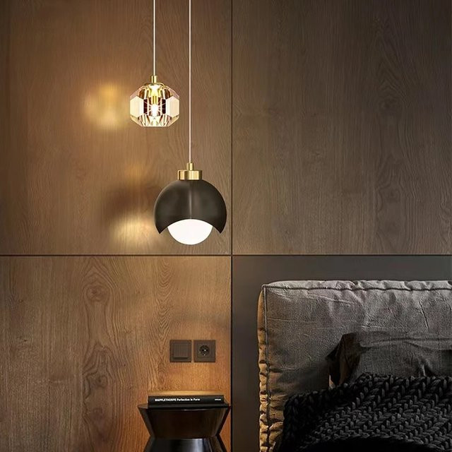 Ramalho LED Pendelleuchte mit transparenter Glaskugel im modernen Design für Schlafzimmer, Esszimmer und Küche - Bild 1