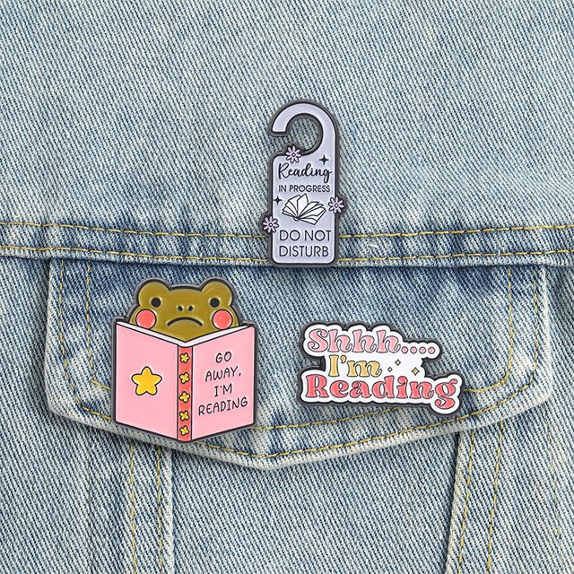 Miss Zoe Emaille-Pins, Bunt, Unisex - Bild 1