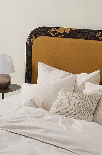 VÅGHOLMEN Kopfteil Jotex Polsterteil mit floralem Design in Braun und Gelb, Breite: 161 cm - Bild 1