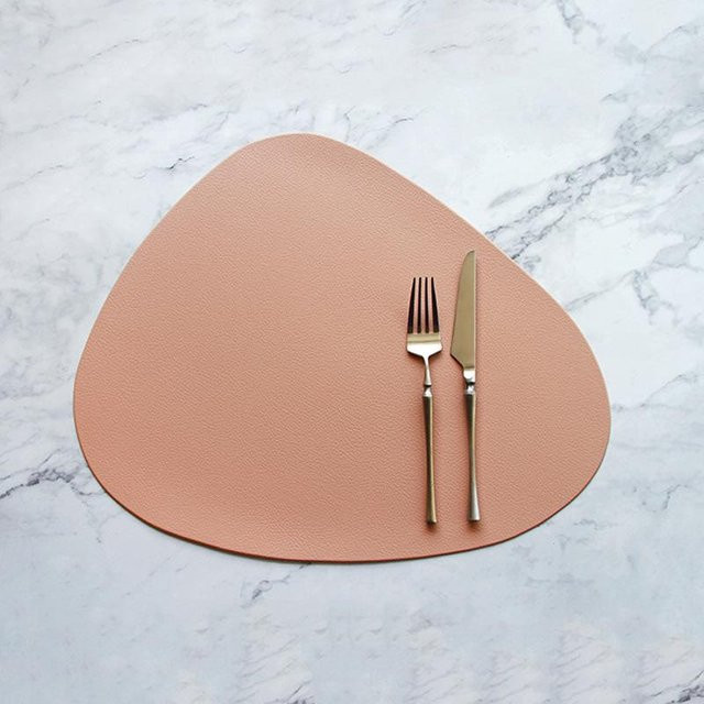 HomeHarmony Tischset und Untersetzer-Set aus Kunstleder in Rosa, Nordisches Design, wasserdicht und hitzebeständig, Coaster B: 13 cm, T: 11 cm - Bild 1