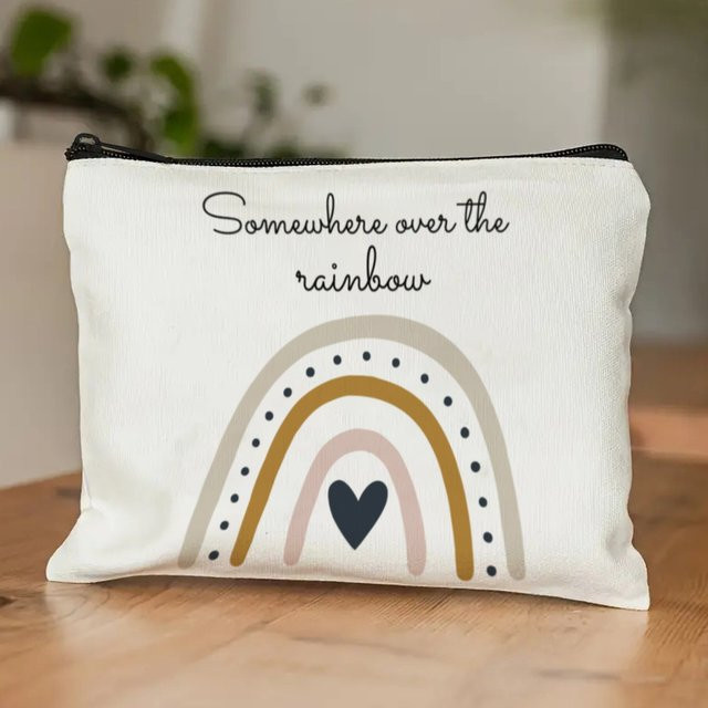 Healing Fresh Kosmetiktasche, Somewhere Over The Rainbow-Zitatdruck - Bild 1
