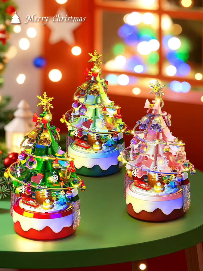 HUIQIBAO Mini Weihnachtsbaum mit Weihnachtsmann und Spieluhr als Mikrosteine Baustein Set in Mehrfarbig für Erwachsene - Bild 4