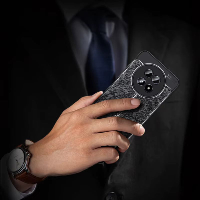Stoßfeste Handyhülle aus weichem TPU und Leder für OPPO Realme 13 5G in Schwarz - Bild 2