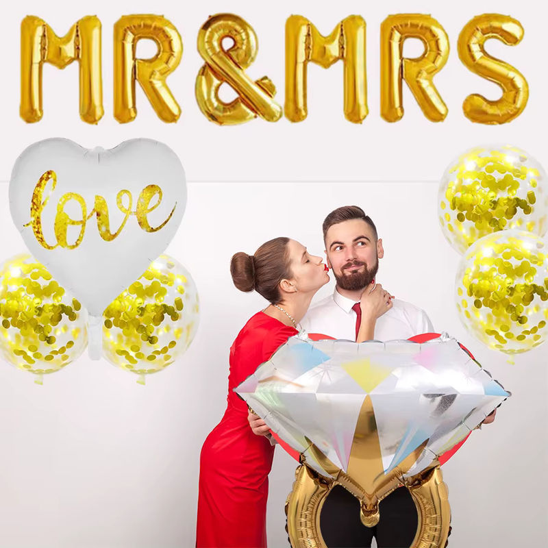 20-teiliges MR&MRS Folienballon-Set in Gold mit Diamantring und Herzen für Hochzeit und Valentinstag - Bild 3