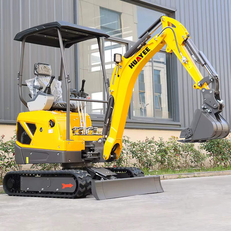 HUAYEE Mini-Hydraulikbagger 1,8 Tonnen in Gelb für Garten- und Landwirtschaftsprojekte - Bild 3