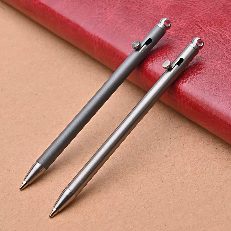 Tragbarer Mini-Titan-Stift EDC-Gadget für Outdoor und kreative Signaturen in Silber - Bild 2