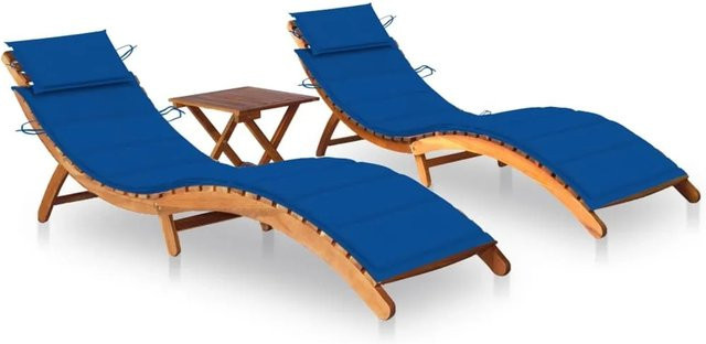 vidaXL Sonnenliegen Set aus 2 Stück mit Tisch und Auflagen aus Akazienmassivholz in Braun mit königsblauen Kissen - Bild 1