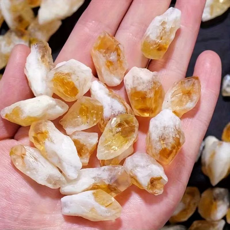 Natürliche brasilianische Citrin-Kristallchips in unregelmäßiger Form für Aromatherapie und Aquarium-Dekoration - Bild 4