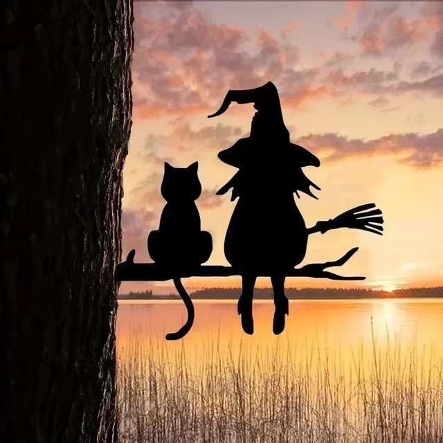 Hello Young Gartenstecker Hexe und Katze aus Metall in Schwarz als Halloween Dekoration für Garten und Hof - Bild 1