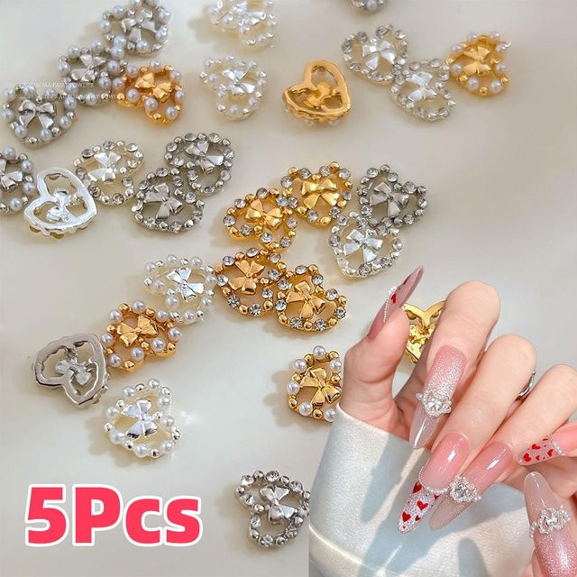 MAFANAILS Nagelanhänger Herz-Schleifen mit Perlen und Strass, 6 Stück, Glänzend - Bild 1