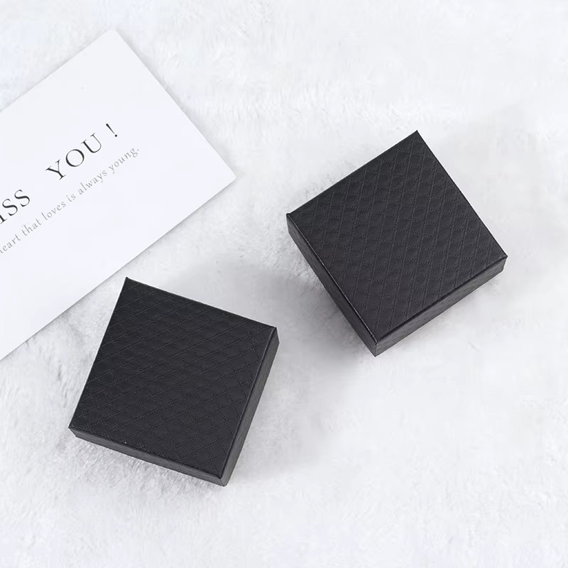 3er Set Schmuckschatullen aus Papier in Schwarz, B/T/H: 7 x 7 x 7 cm, ideal für Halsketten, Armbänder, Ohrringe und Ringe - Bild 2