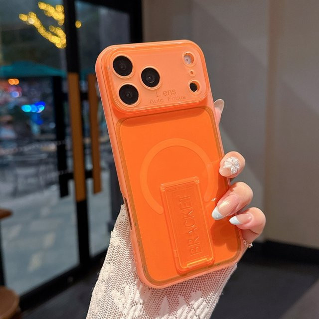 SUNWARD Transparente TPU Stoßfeste Handyhülle für iPhone mit Objektivschutzfolie und Standfunktion - Bild 1