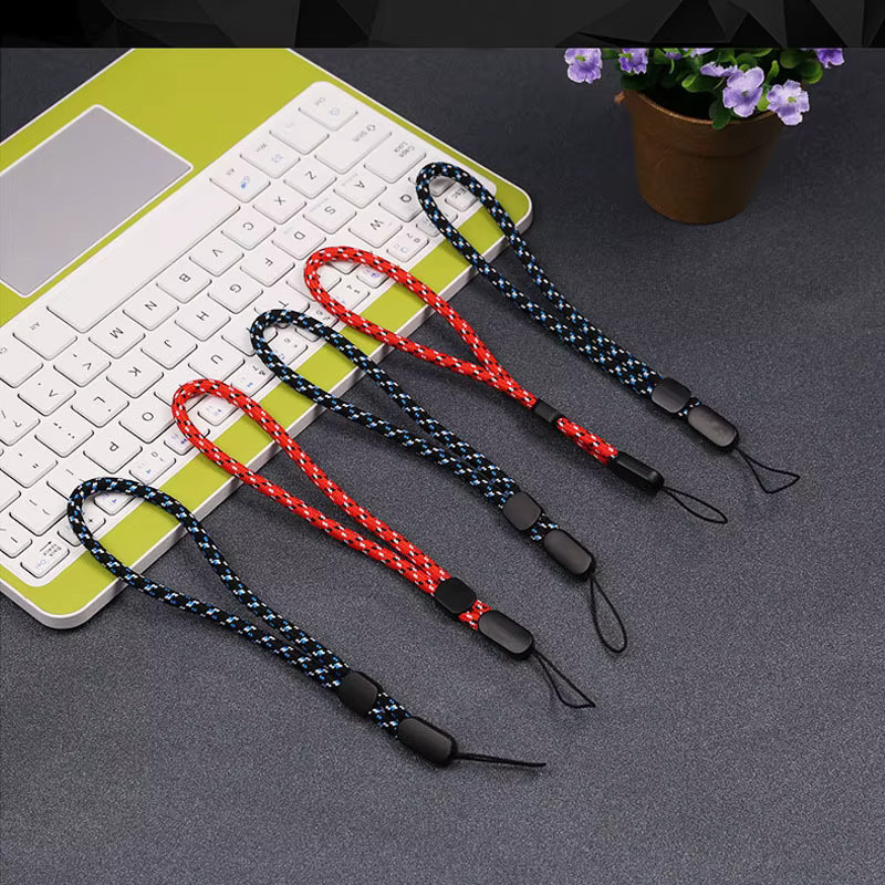Xyun 5er Set Einstellbare Handgelenk-Schlaufen in Mehrfarbig für iPhone, Samsung, GoPro und USB-Sticks - Bild 2