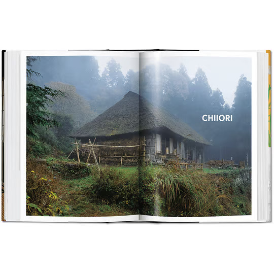 Living in Japan, gebundene Ausgabe, multilingual - Bild 1