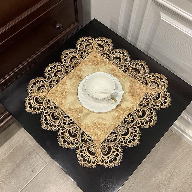 SmartGears Tischdecke aus Spitze in Beige mit floralem Design, B/B/H: 50 x 50 cm - Bild 1