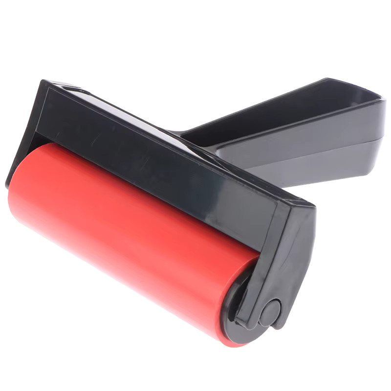 Rote Gummiwalze für Druckgrafik und Bastelprojekte, weiche Brayer-Walze für Tinte und Stempel, Breite: 10 cm - Bild 2