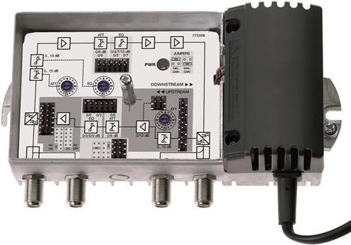 TRIAX GHV 920 Multimedia-Verstärker in Schwarz und Silber mit aktivem Rauschunterdrückung von 20 dB - Bild 1