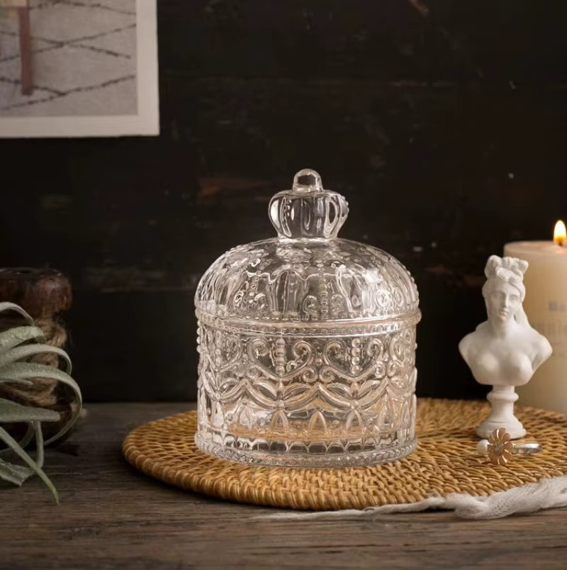 Transparentes Glas-Schmuckkästchen in Kronenform für Schmuck, Accessoires oder Snacks im Vintage-Stil - Bild 3
