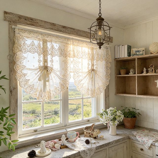 Tiyana Transparenter Spitzenvorhang mit Blumenstickerei in Weiß für Wohnzimmer und Schlafzimmer - Bild 1
