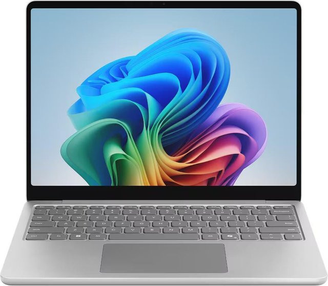 Microsoft Surface Laptop Copilot+PC 13 Zoll Notebook in Silber mit Snapdragon X Plus, 16 GB RAM, 512 GB SSD und Touchdisplay - Bild 2