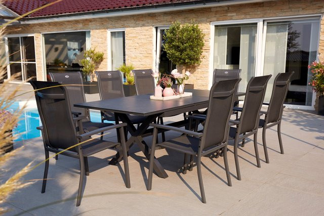 Hartman Xanadu Alice Garten-Essgruppe in Anthrazit und Schwarz aus Aluminium, Textilene und Glaskeramik mit 8 Stapelsesseln und ausziehbarer Tischplatte B/T/H: 160/220 x 100 cm - Bild 1