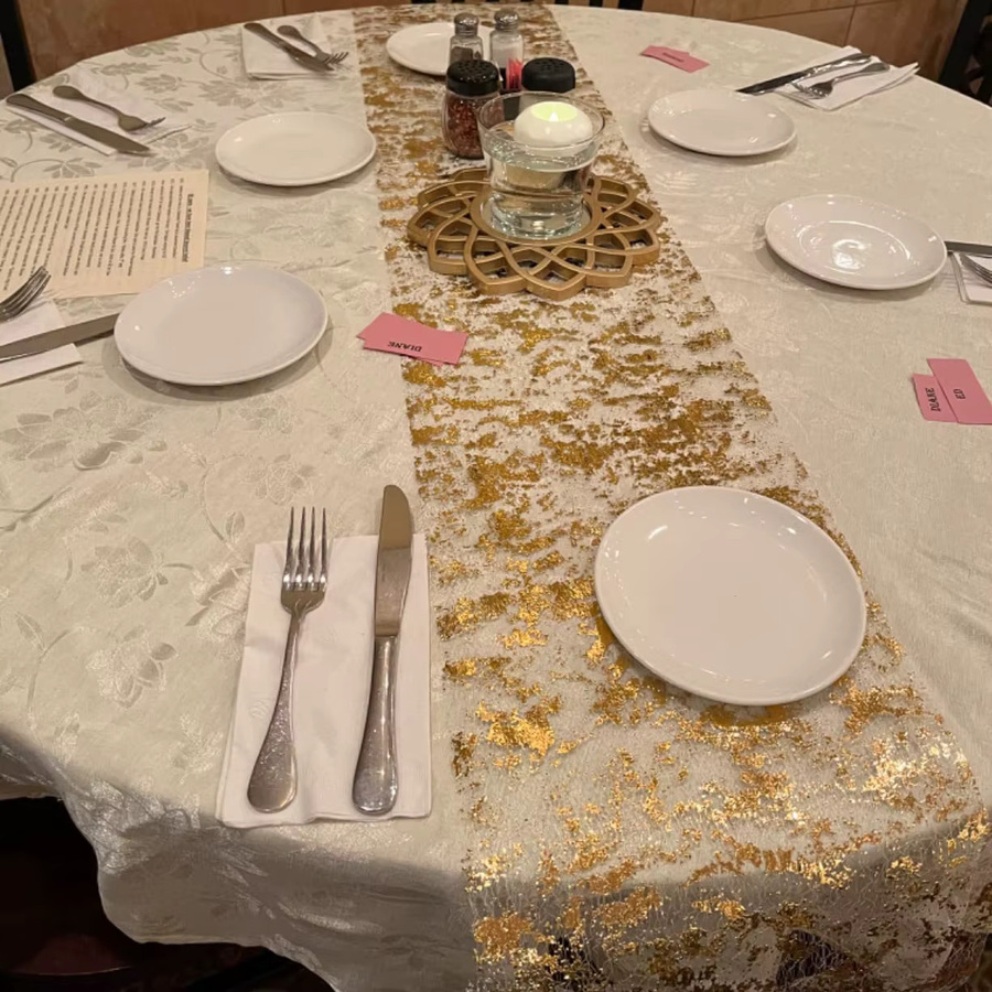 Cyuan Tischläufer mit Glitzer-Pailletten in Gold und Silber für Party, Hochzeit oder Weihnachten - Bild 2