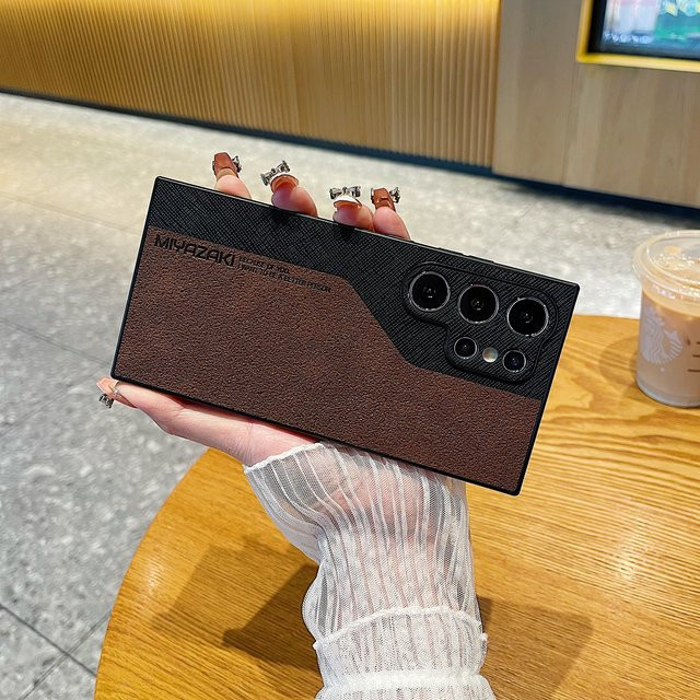 Sansooy Leder Handyhülle für Samsung Galaxy S24 S23 S22 S21 Ultra Plus in Braun mit Stoßfestem Muster und Schlankem Design - Bild 1