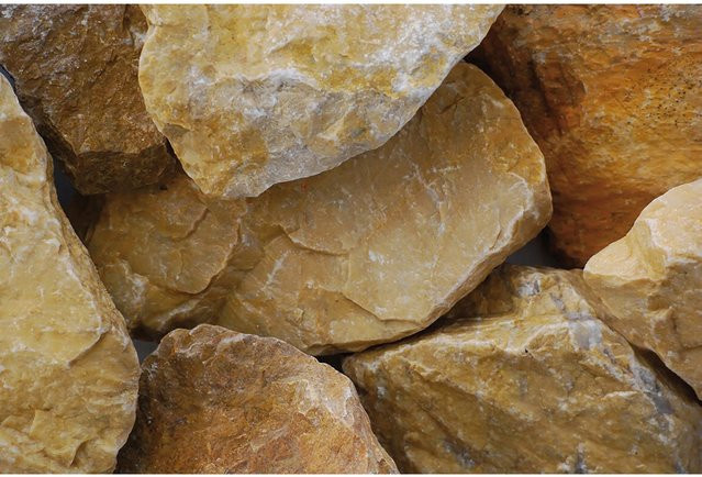 Scherf Marmorbruch Gold-Ocker als Dekosteine für den Garten, Körnung 50 - 100 mm, 1000 kg Big-Bag - Bild 1